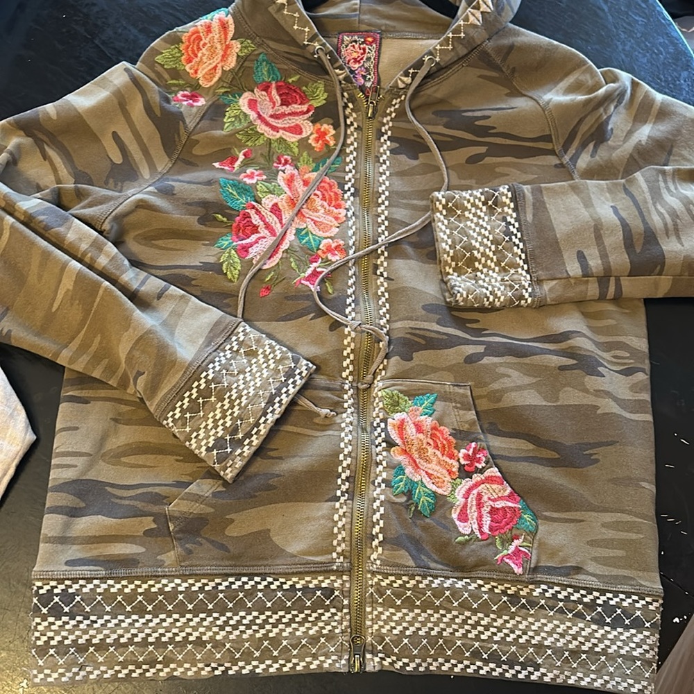 Johnny Was Floral Embroidered Zip Up Sweatshirt Jacket